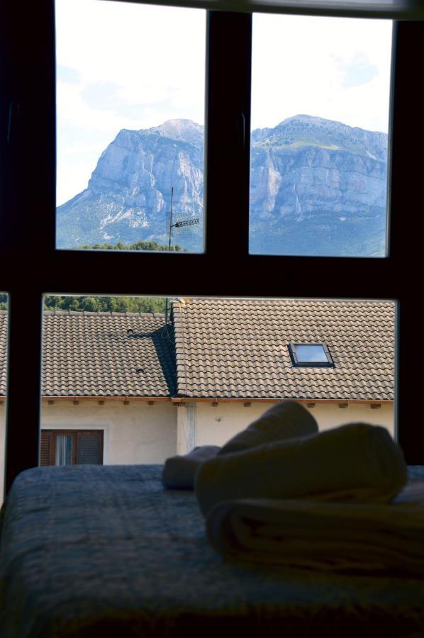 Guest House Ainsa Pirineos Exterior foto